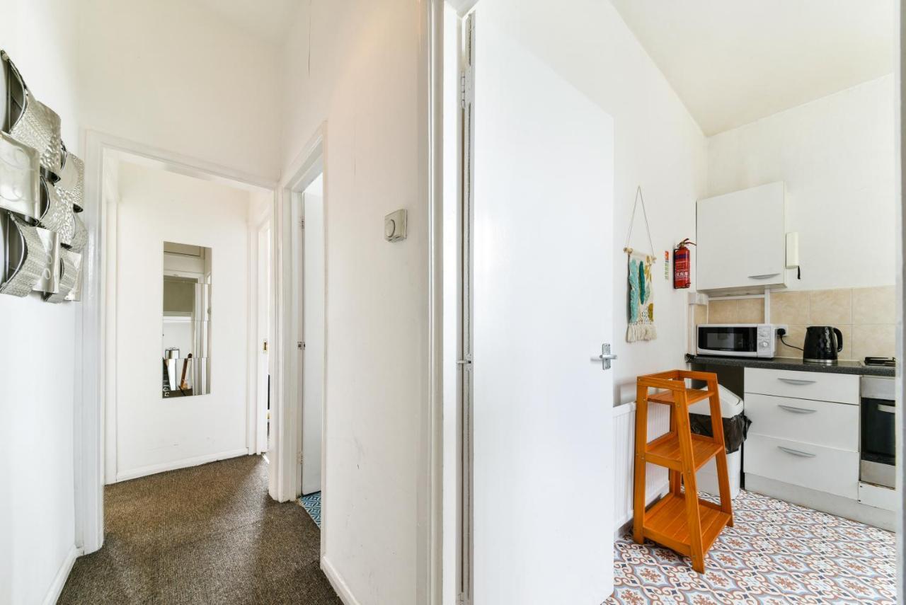 Maidavale 2 Bed Apartment - Sleeps 6 London Exteriör bild